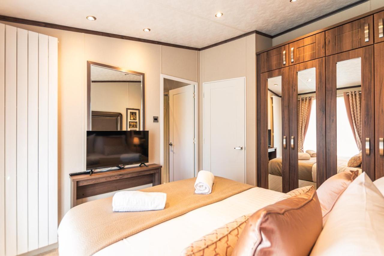 Sutton Lodge With Hot Tub York Exteriér fotografie